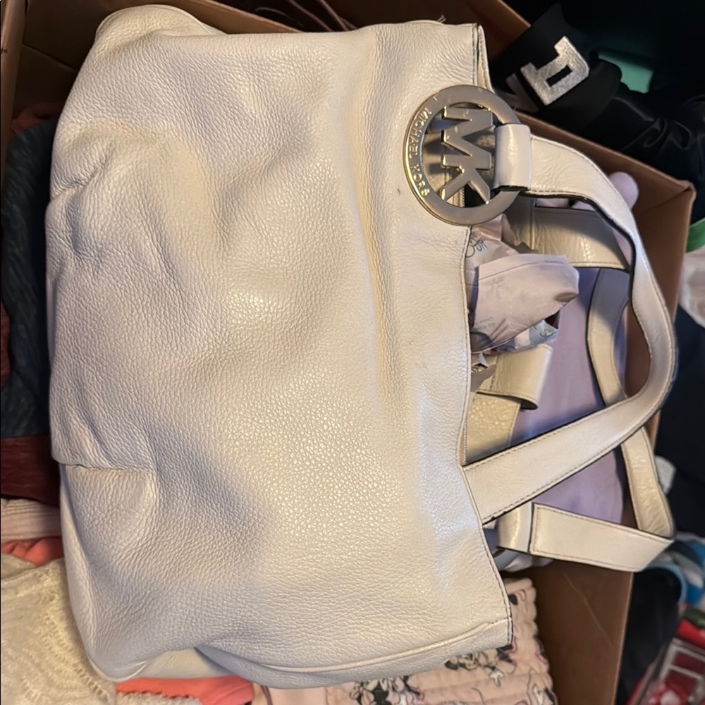 Michael Kors White Leather Shoulder Bag